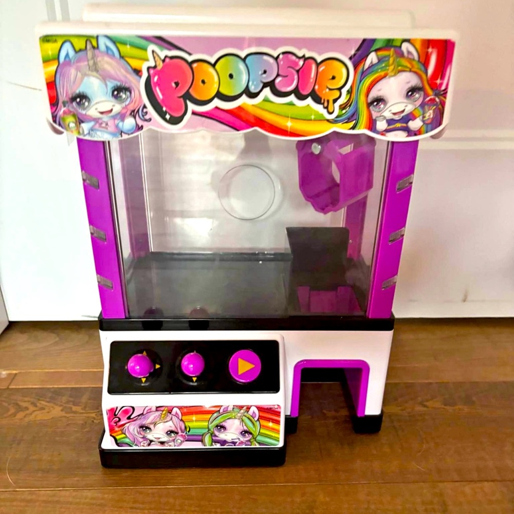 Poopsie Claw Machine